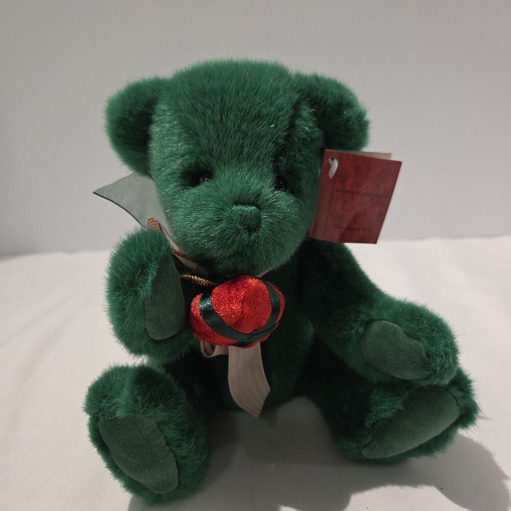 2004 YULEBEARY BY GUND COLLECTIBLE 9” FULLY JOINTED BEAR W/ PRESENT (NO BOX)